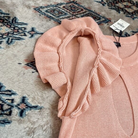 *NWT* Blush Pink Keyhole Neck Sleeveless Knit Semi-Crop Sweater Top - Size XS - Picture 5 of 16